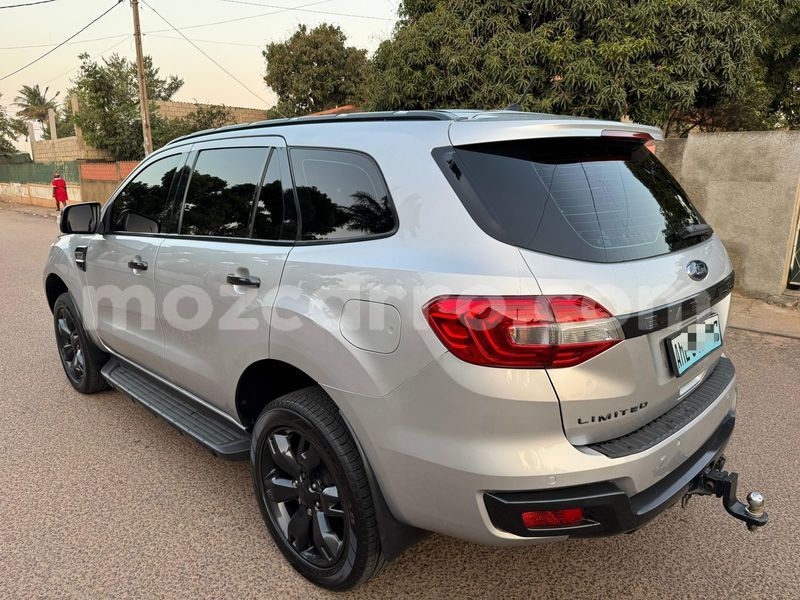 Big with watermark ford everest maputo maputo 28684