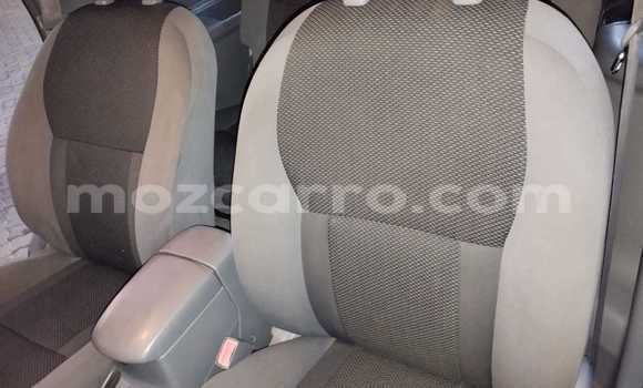 Comprar Usado Toyota RAV4 Vermelho Carro em Maputo em Maputo Comprar Usado Toyota RAV4 Vermelho Carro em Maputo em Maputo