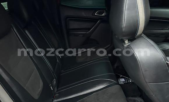 Nunua Ilio tumika Ford Ranger Nyekundu Gari ndani ya Maputo nchini Maputo Nunua Ilio tumika Ford Ranger Nyekundu Gari ndani ya Maputo nchini Maputo