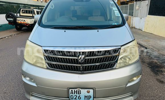 Nunua Ilio tumika Toyota Alphard Fedha Gari ndani ya Maputo nchini Maputo