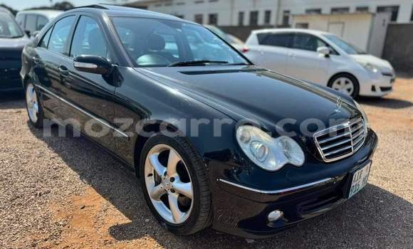 Buy Used Mercedes-Benz C250 coupe Black Car in Maputo in Maputo