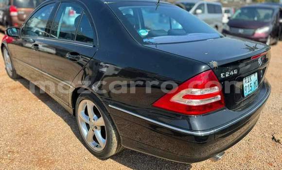 Comprar Usado Mercedes-Benz C250 coupe Preto Carro em Maputo em Maputo Comprar Usado Mercedes-Benz C250 coupe Preto Carro em Maputo em Maputo
