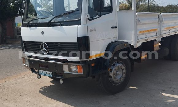 Tenga Tsaru Mercedes‒Benz W188 Chena Mota in Maputo in Maputo