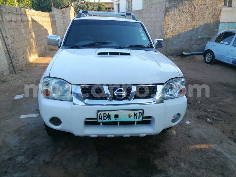 Big with watermark nissan hardbody maputo maputo 28700