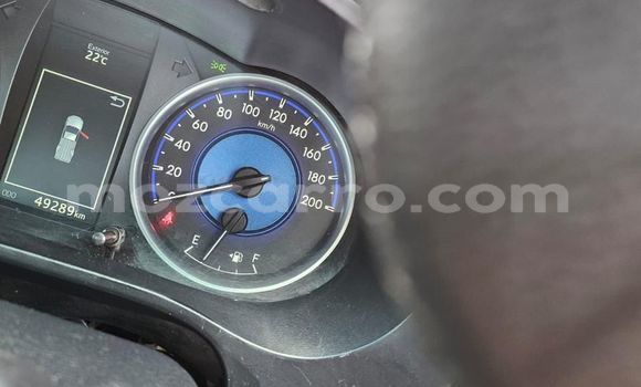 Buy Used Toyota Hilux White Car in Maputo in Maputo Buy Used Toyota Hilux White Car in Maputo in Maputo