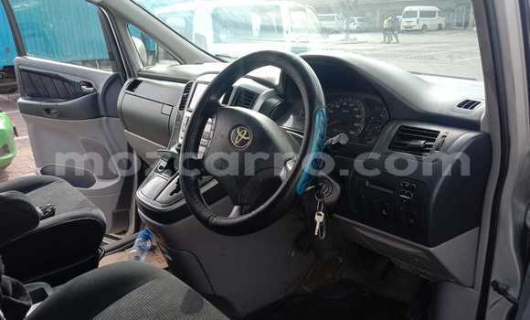 Tenga Tsaru Toyota Alphard Zvimwe Mota in Maputo in Maputo Tenga Tsaru Toyota Alphard Zvimwe Mota in Maputo in Maputo