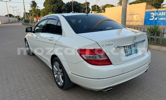 Tenga Tsaru Mercedes-Benz C250 coupe Chena Mota in Maputo in Maputo Tenga Tsaru Mercedes-Benz C250 coupe Chena Mota in Maputo in Maputo