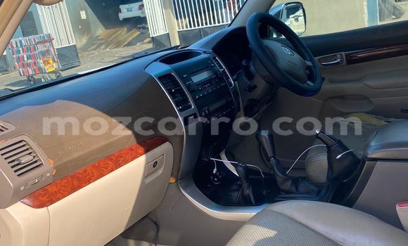 Tenga Tsaru Toyota Land Cruiser Prado Chena Mota in Maputo in Maputo Tenga Tsaru Toyota Land Cruiser Prado Chena Mota in Maputo in Maputo