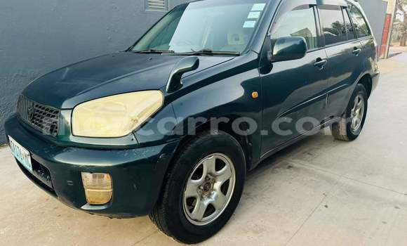 Buy Used Toyota RAV4 Green Car in Maputo in Maputo
