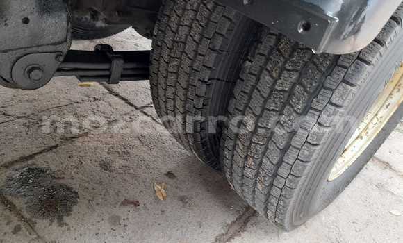 Nunua Ilio tumika Mitsubishi Minica Nyeupe Gari ndani ya Maputo nchini Maputo Nunua Ilio tumika Mitsubishi Minica Nyeupe Gari ndani ya Maputo nchini Maputo