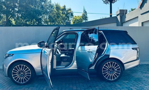Nunua Ilio tumika Range Rover Evoque Fedha Gari ndani ya Maputo nchini Maputo Nunua Ilio tumika Range Rover Evoque Fedha Gari ndani ya Maputo nchini Maputo