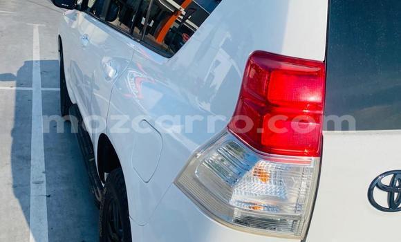 Buy Used Toyota Land Cruiser Prado White Car in Maputo in Maputo Buy Used Toyota Land Cruiser Prado White Car in Maputo in Maputo