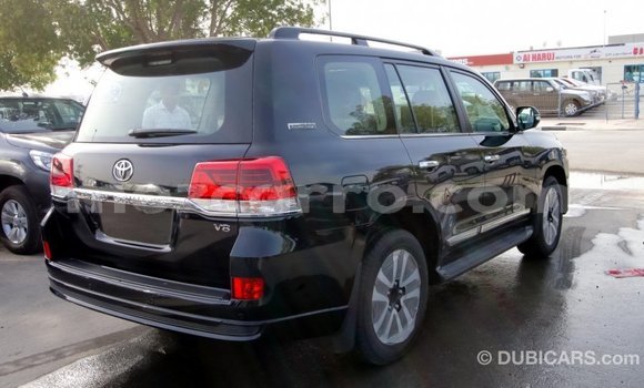 Comprar Importar Toyota Land Cruiser Preto Carro em Import - Dubai em Cabo Delgado Comprar Importar Toyota Land Cruiser Preto Carro em Import - Dubai em Cabo Delgado