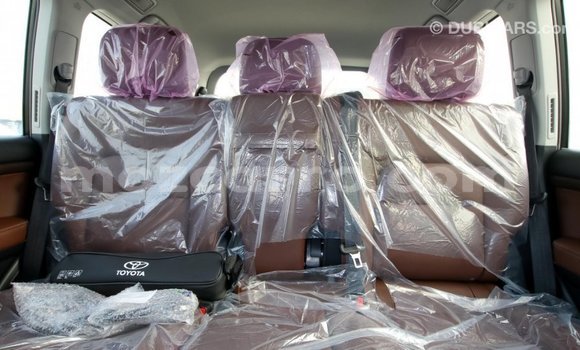 Comprar Importar Toyota Land Cruiser Preto Carro em Import - Dubai em Cabo Delgado Comprar Importar Toyota Land Cruiser Preto Carro em Import - Dubai em Cabo Delgado