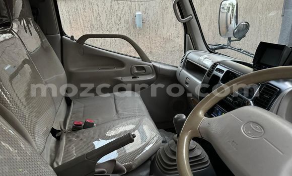 Buy New Toyota Dyna White Car in Maputo in Maputo Buy New Toyota Dyna White Car in Maputo in Maputo