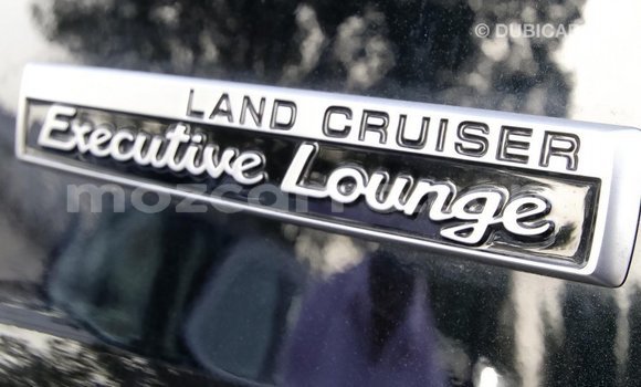 Comprar Importar Toyota Land Cruiser Preto Carro em Import - Dubai em Cabo Delgado Comprar Importar Toyota Land Cruiser Preto Carro em Import - Dubai em Cabo Delgado