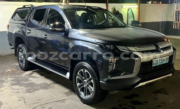 Buy Used Mitsubishi Triton Black Car in Maputo in Maputo