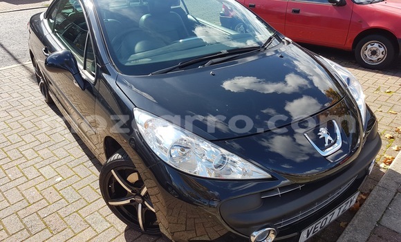 Comprar Usado Peugeot 207 Preto Carro em Maputo em Maputo