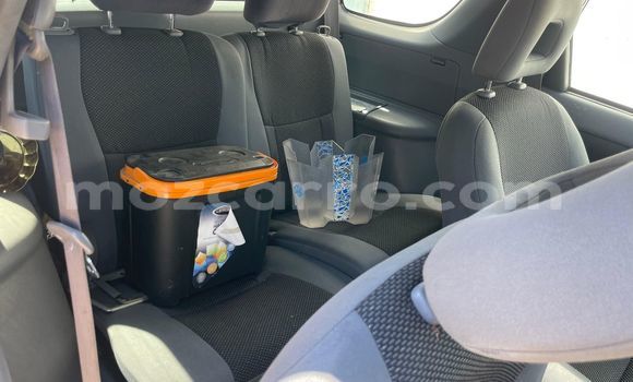 Comprar Usado Toyota RAV4 Vermelho Carro em Maputo em Maputo Comprar Usado Toyota RAV4 Vermelho Carro em Maputo em Maputo