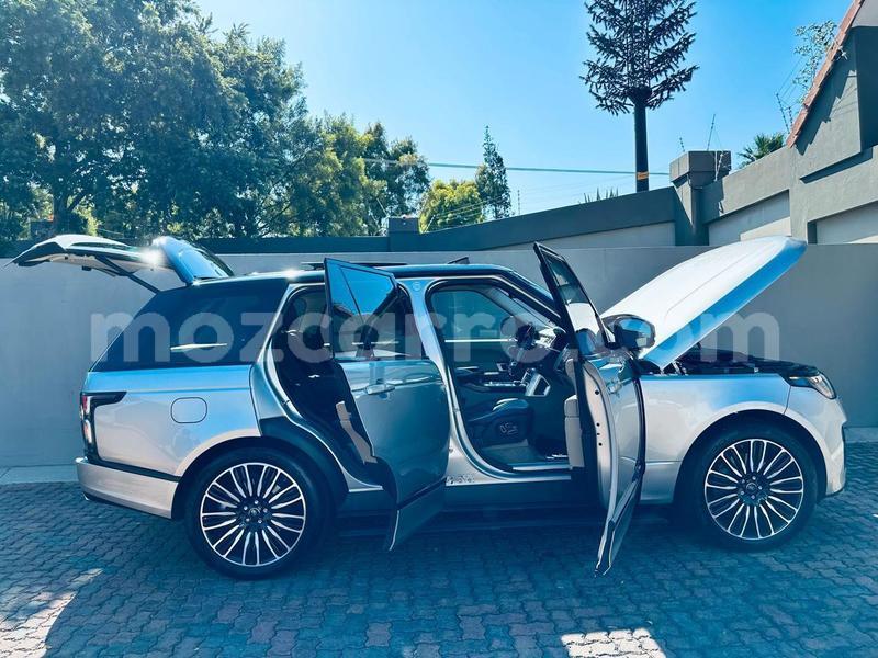 Big with watermark range rover range rover maputo maputo 28752