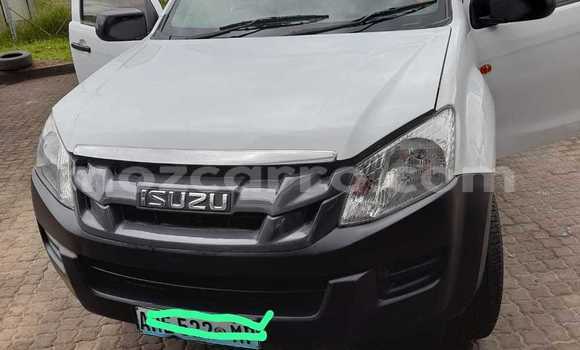 Buy Used Isuzu D-MAX White Car in Maputo in Maputo Buy Used Isuzu D-MAX White Car in Maputo in Maputo
