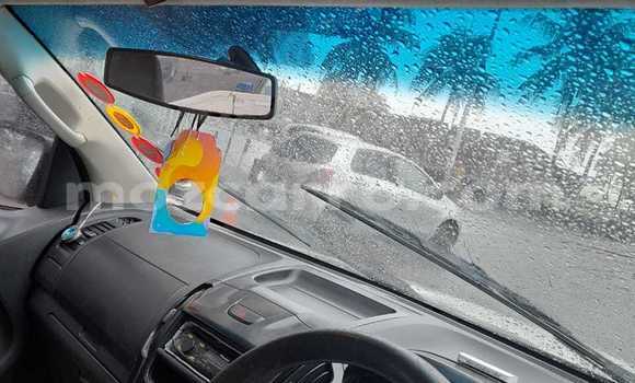 Buy Used Isuzu D-MAX White Car in Maputo in Maputo Buy Used Isuzu D-MAX White Car in Maputo in Maputo