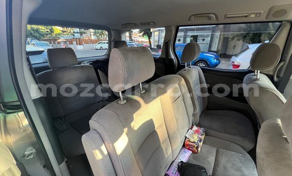 Buy Used Toyota Alphard Silver Car in Maputo in Maputo Buy Used Toyota Alphard Silver Car in Maputo in Maputo