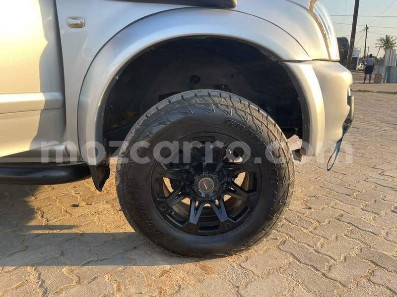 Big with watermark isuzu kb maputo maputo 28760