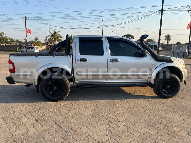 Big with watermark isuzu kb maputo maputo 28765