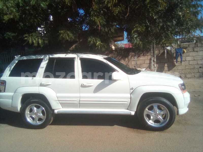 Big with watermark jeep cherokee maputo maputo 28776