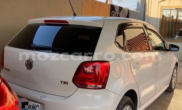 Comprar Usado Volkswagen Polo Branco Carro em Maputo em Maputo Comprar Usado Volkswagen Polo Branco Carro em Maputo em Maputo