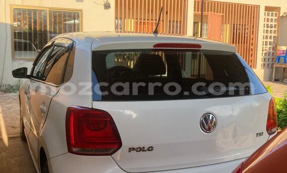 Comprar Usado Volkswagen Polo Branco Carro em Maputo em Maputo Comprar Usado Volkswagen Polo Branco Carro em Maputo em Maputo