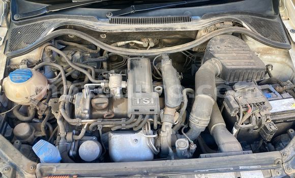 Comprar Usado Volkswagen Polo Branco Carro em Maputo em Maputo Comprar Usado Volkswagen Polo Branco Carro em Maputo em Maputo