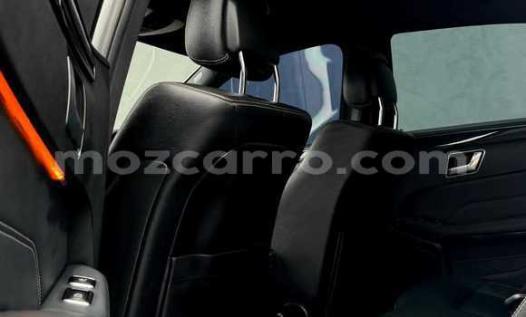 Tenga Tsaru Mercedes-Benz E200 Sirivha Mota in Maputo in Maputo Tenga Tsaru Mercedes-Benz E200 Sirivha Mota in Maputo in Maputo