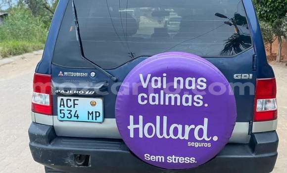 Comprar Usado Mitsubishi Pajero iO Azul Carro em Maputo em Maputo Comprar Usado Mitsubishi Pajero iO Azul Carro em Maputo em Maputo