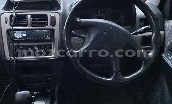 Comprar Usado Mitsubishi Pajero iO Azul Carro em Maputo em Maputo Comprar Usado Mitsubishi Pajero iO Azul Carro em Maputo em Maputo