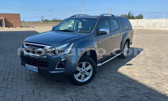 Comprar Usado Isuzu D-MAX De outros Carro em Maputo em Maputo