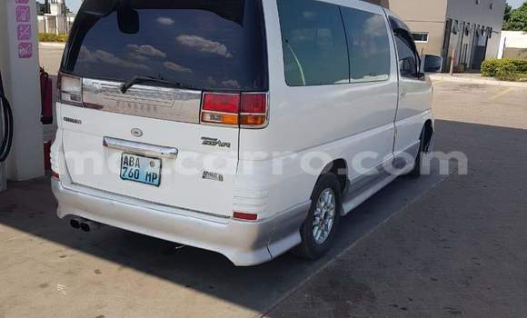 Tenga Tsaru Nissan Ellgrand Chena Mota in Maputo in Maputo Tenga Tsaru Nissan Ellgrand Chena Mota in Maputo in Maputo