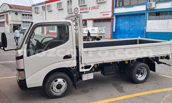 Comprar Novo Toyota Dyna Branco Caminhão em Maputo em Maputo Comprar Novo Toyota Dyna Branco Caminhão em Maputo em Maputo