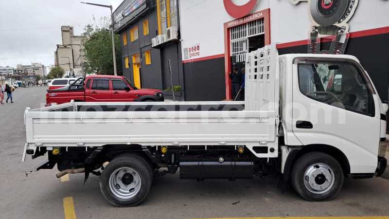 Big with watermark toyota dyna maputo maputo 28791