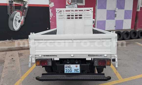 Comprar Novo Toyota Dyna Branco Caminhão em Maputo em Maputo Comprar Novo Toyota Dyna Branco Caminhão em Maputo em Maputo