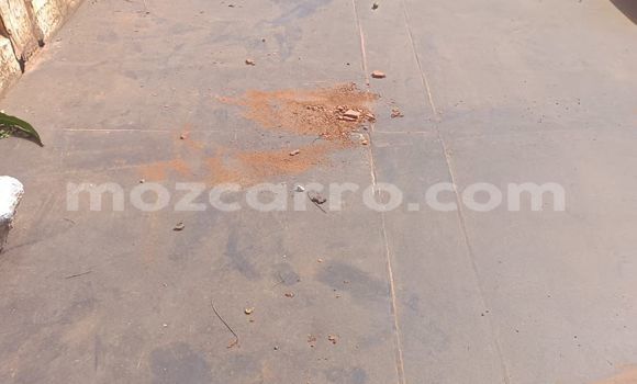 Tenga Tsaru Isuzu 117 Chena Mota in Maputo in Maputo Tenga Tsaru Isuzu 117 Chena Mota in Maputo in Maputo