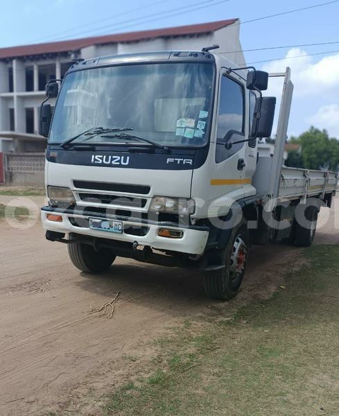 Big with watermark isuzu 117 maputo maputo 28817