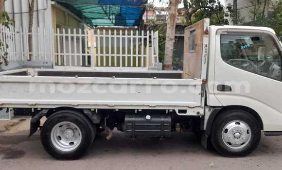 Tenga Itsva Hino Ranger Chena Rori in Maputo in Maputo Tenga Itsva Hino Ranger Chena Rori in Maputo in Maputo