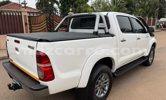 Tenga Itsva Toyota Hilux Chena Mota in Maputo in Maputo Tenga Itsva Toyota Hilux Chena Mota in Maputo in Maputo