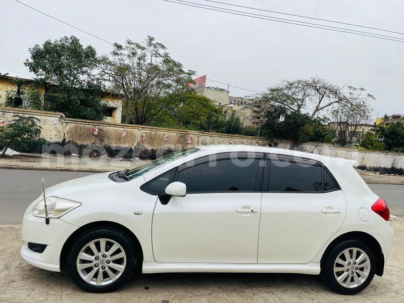 Big with watermark toyota auris maputo maputo 28822