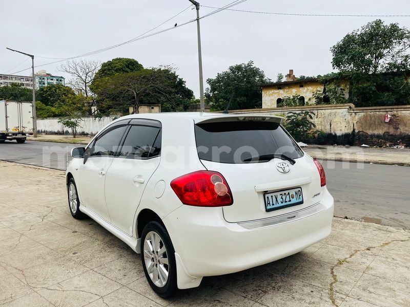 Big with watermark toyota auris maputo maputo 28822