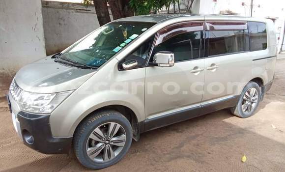Nunua Ilio tumika Mitsubishi Delica Nyingine Gari ndani ya Maputo nchini Maputo Nunua Ilio tumika Mitsubishi Delica Nyingine Gari ndani ya Maputo nchini Maputo