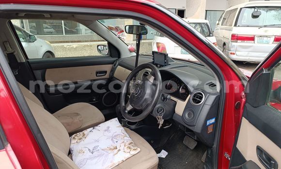 Nunua Ilio tumika Mazda Verisa Nyekundu Gari ndani ya Maputo nchini Maputo Nunua Ilio tumika Mazda Verisa Nyekundu Gari ndani ya Maputo nchini Maputo