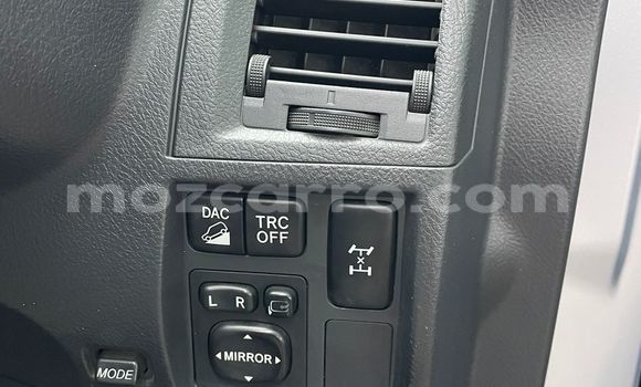 Comprar Usado Toyota Rush Prata Carro em Maputo em Maputo Comprar Usado Toyota Rush Prata Carro em Maputo em Maputo